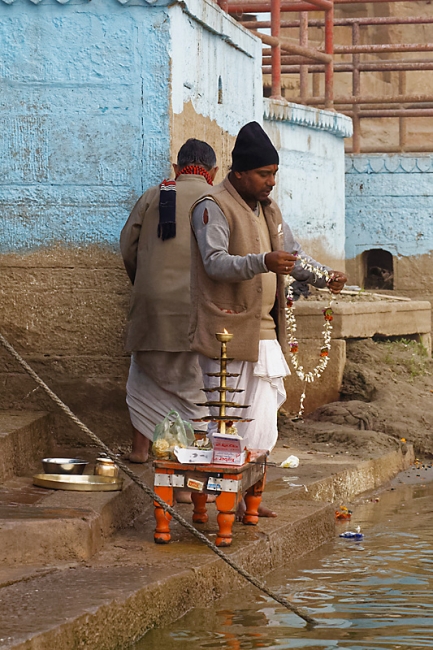 Varasani-Promenade sur le Gange-054